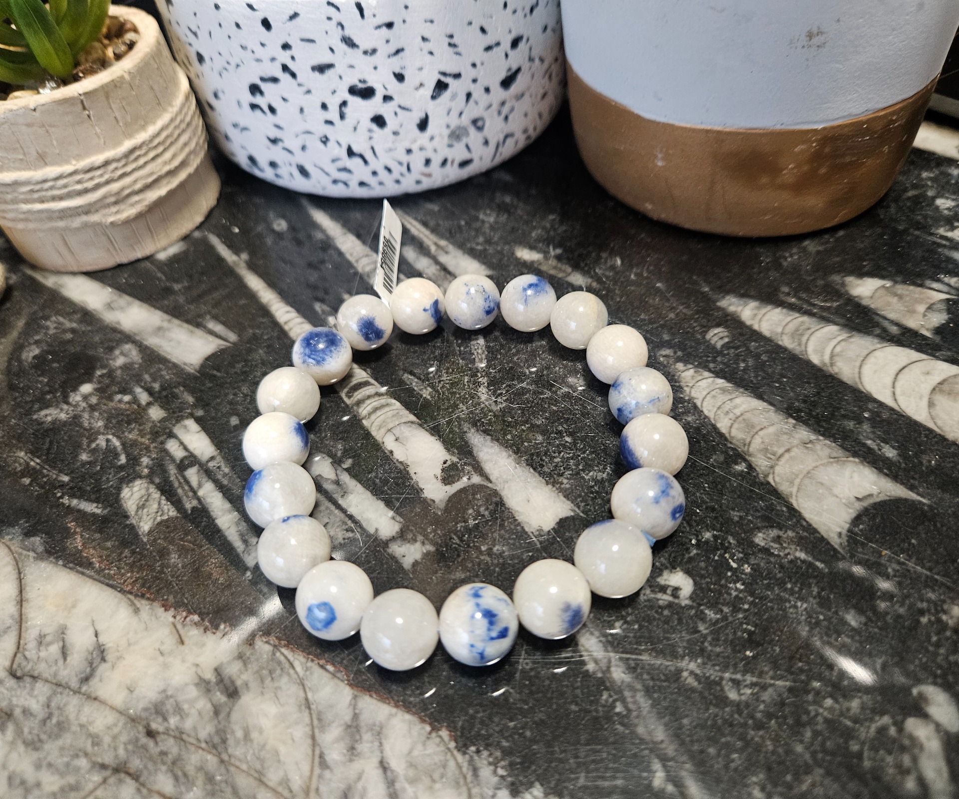 Brána Nebeskej Komunikácie: Kyanit v Kvarci Náramok