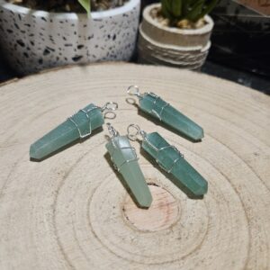 Imperial Crown of Nature – Koruna prírody (Aventurínový prívesok, 3-4 cm, drôtené zdobenie)