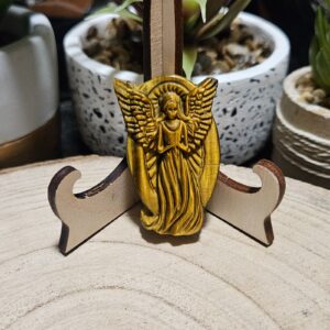 Imperial Tiger’s Eye – Strážny anjel (Prírodný brúsený minerál Tigrie oko – figúrka anjela, cca 4,5 cm)