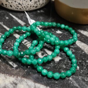 Imperial Little Guardian – Malý strážca (Detský náramok z fasetovaného jadeitu, 6 mm, zelený, 13-14 cm)