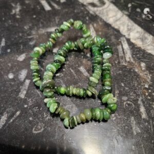 Imperial Nature – Nefritový náramok (úlomky) (Splitter náramok z prírodného nefritu, 16-18 cm)