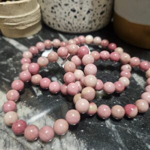 Imperial Rose Pulse – Rytmus života (Thulitový náramok 8-9 mm)