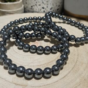 Uzemnenie Elegancie – Hematitový Náramok - 8 mm Guľôčkové Korálky