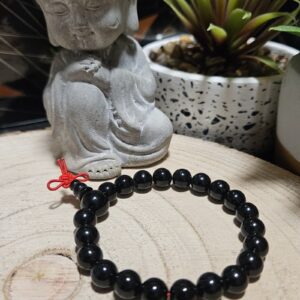 Imperial Zen – Náramok vnútorného ticha (Onyxový energetizujúci náramok s Guru korálkou 8-10 mm)