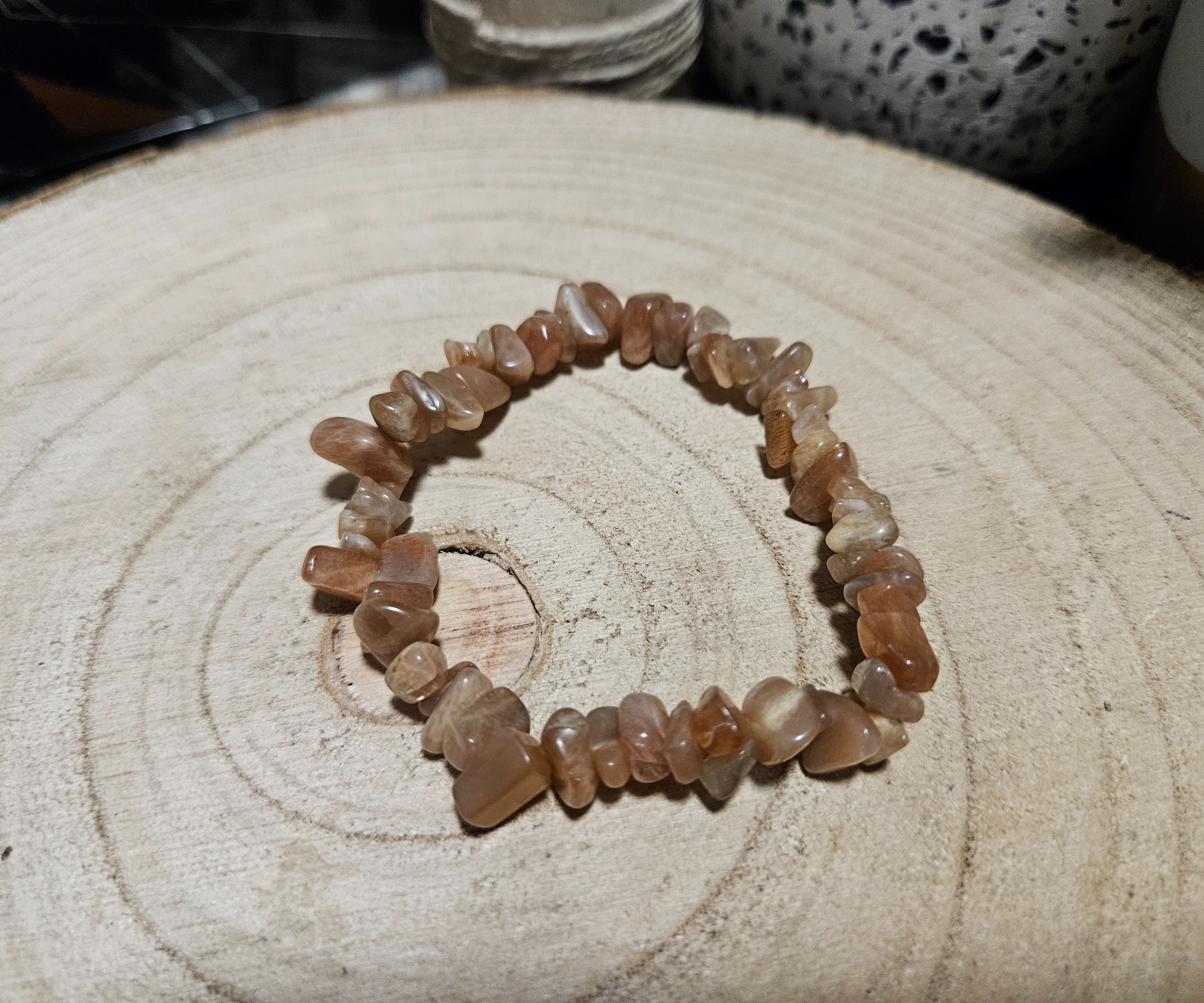 Črepy západu slnka – Zlomkový náramok Mesačný kameň Adulár (16-18 cm) - Image 2