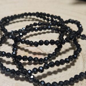 Imperial Spinel Spark – Vnútorný oheň (Fazetovaný spinelový náramok, 4 mm)