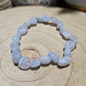 Prameň Pokoja – Náramok Modrý Chalcedón Nugget (16-18 cm)