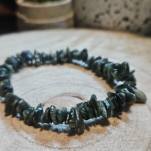 Imperial Angel Mist – Anjelská hmla ​(Náramok zo sekaného Serafinitu, 16-18 cm)