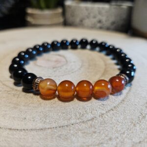 ​Imperial Obsidián a Karneol – Náramok životného ohňa (Ručne vyrobený náramok z prírodného obsidiánu a 5 korálok karneolu na pružnej gumičke, priemer 8 mm, dĺžka 19-20 cm)