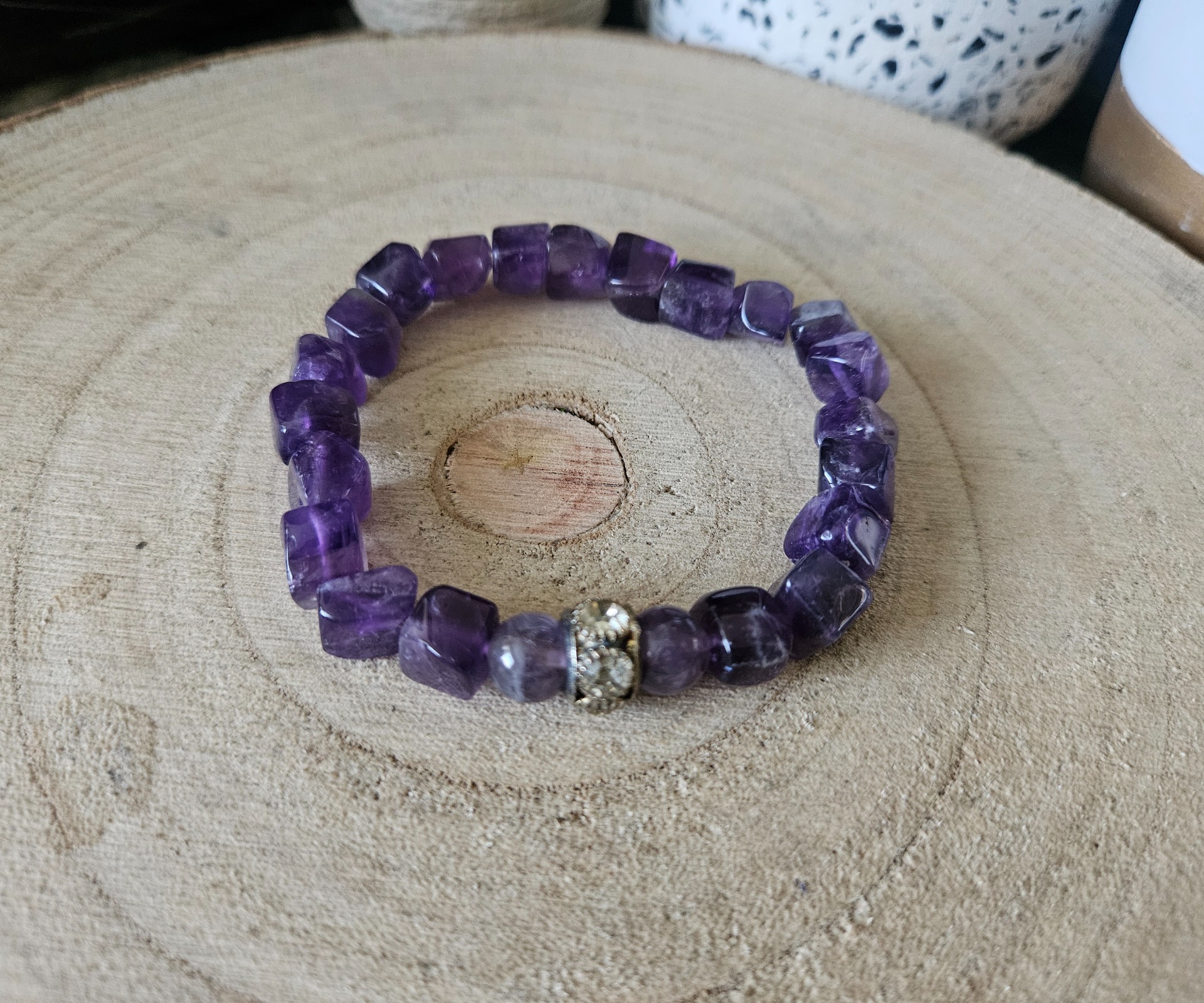 HRANATÝ NÁRAMOK AMETYST