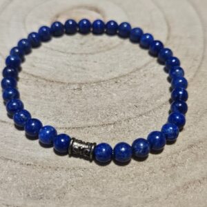 Imperial Lapis Charm – Royal Messenger (Náramok z lapisu lazuli s kovovou ozdobou, 5 mm)