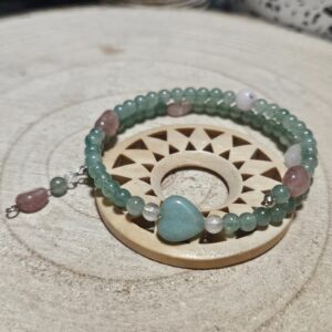 Imperial Infinite Blossom – Nekonečný kvet (Unikátny viacradový náramok s aventurínom a kremeňmi, 16-17 cm)