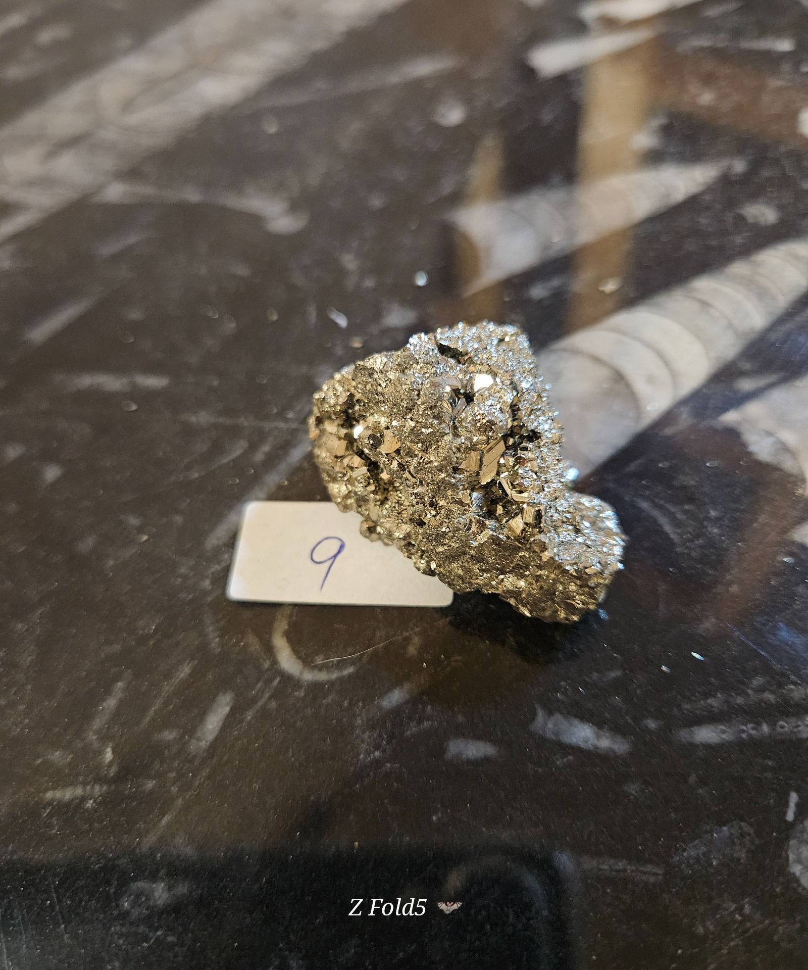 Imperial Peru Pyrit – Surový kúsok zlatistej energie - Image 9