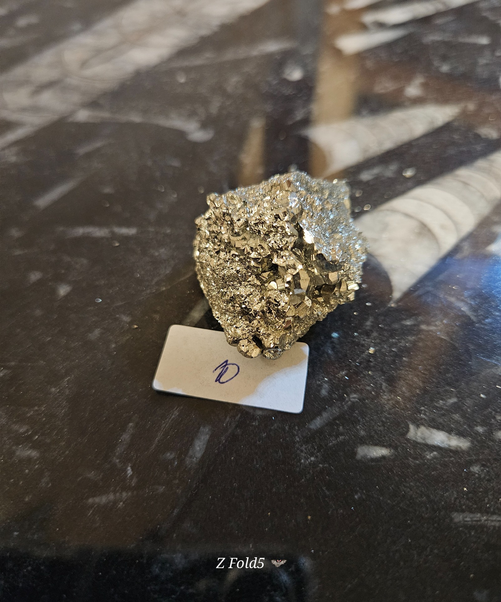 Imperial Peru Pyrit – Surový kúsok zlatistej energie - Image 10