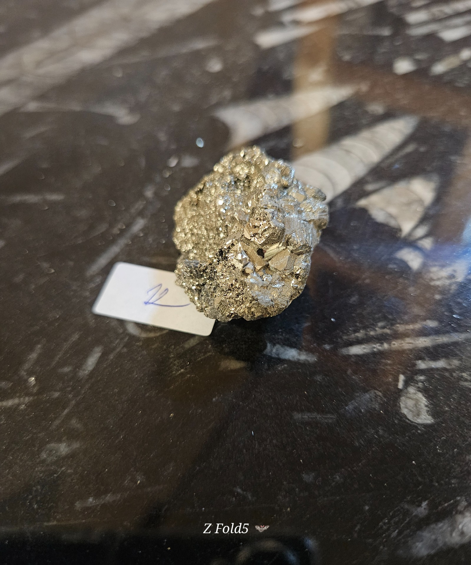 Imperial Peru Pyrit – Surový kúsok zlatistej energie - Image 12