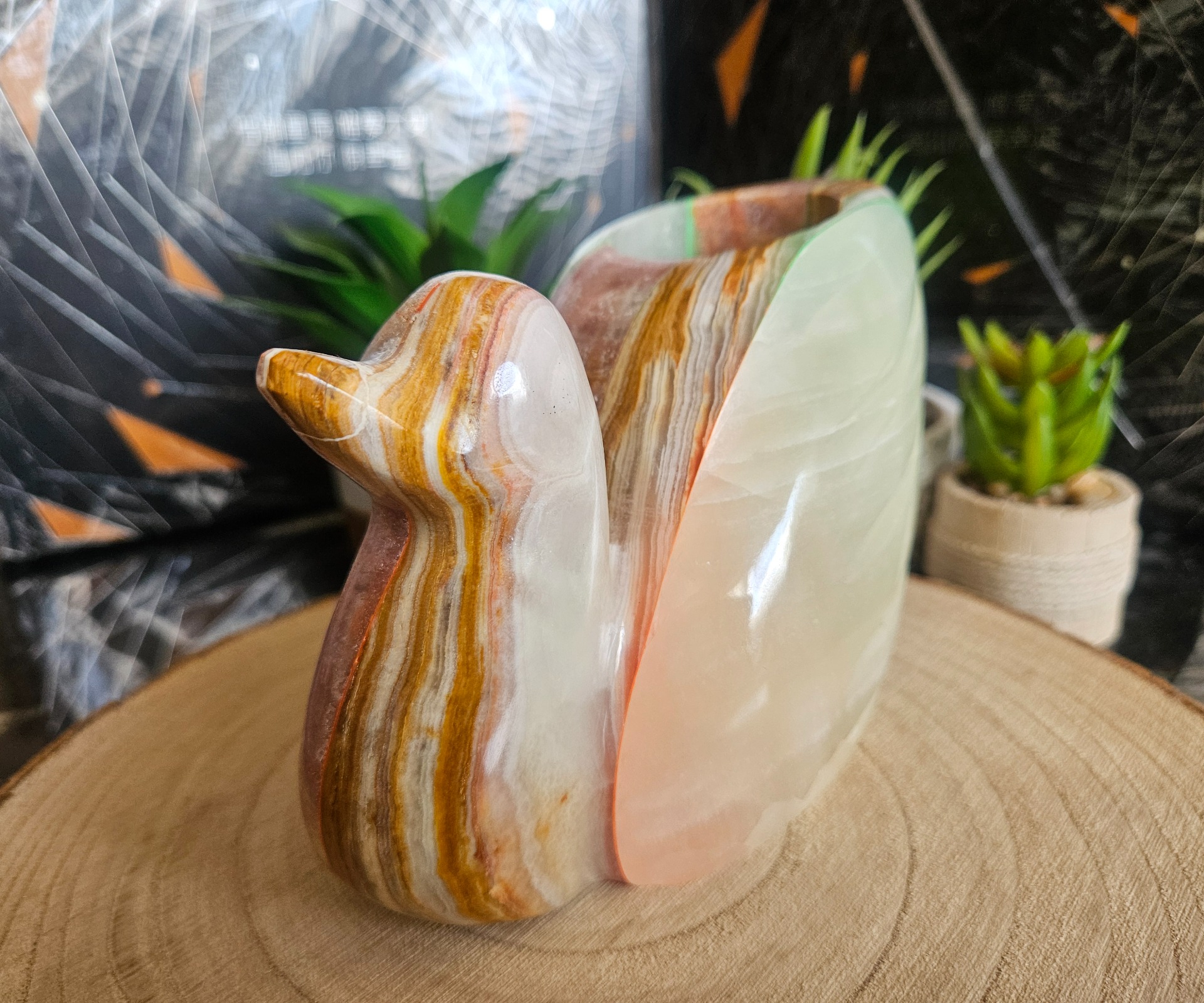 Imperial Golden Onyx Duck – Dekoratívna kačka z medového ónyxu - Image 2