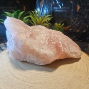 Imperial Rose Quartz Raw XXL - Surový ruženín monolit pre emocionálnu liečbu