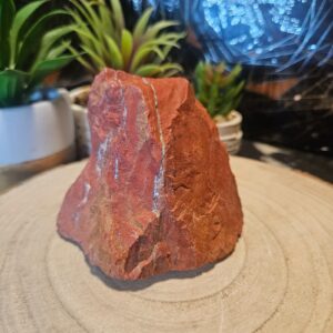 Imperial Red Jasper Raw S - Surový červený jaspis pre silu a uzemnenie