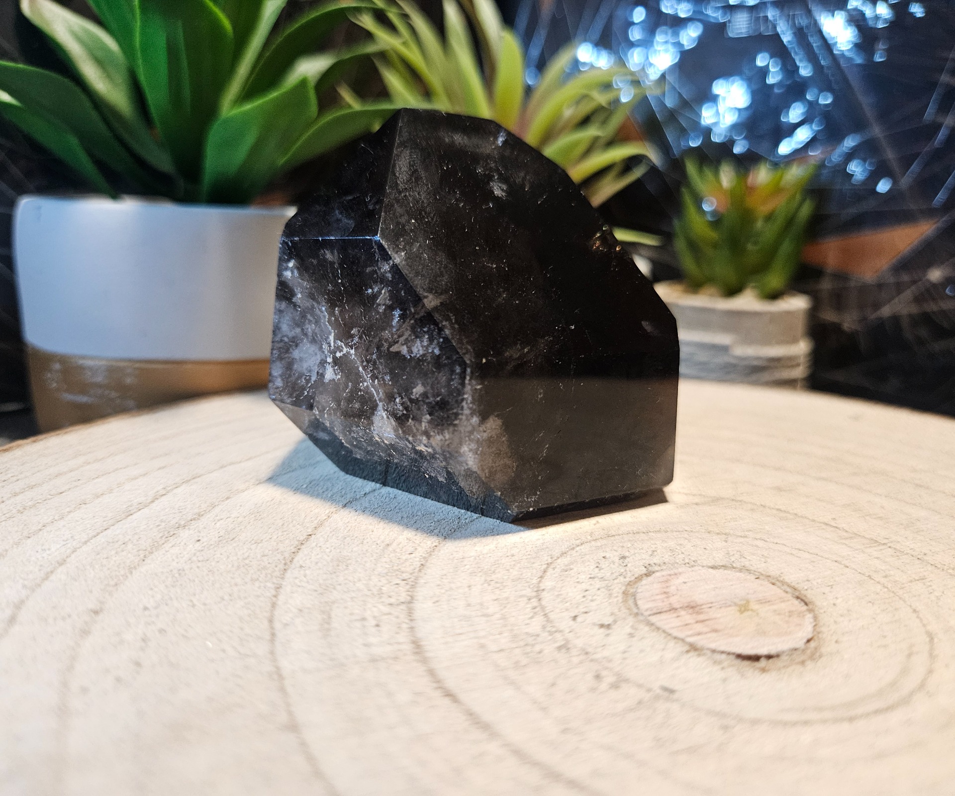 Imperial Smoky Pillar 280 masívny rituálny obelisk generátor zo záhnedy 6,5cm pre čistenie aury