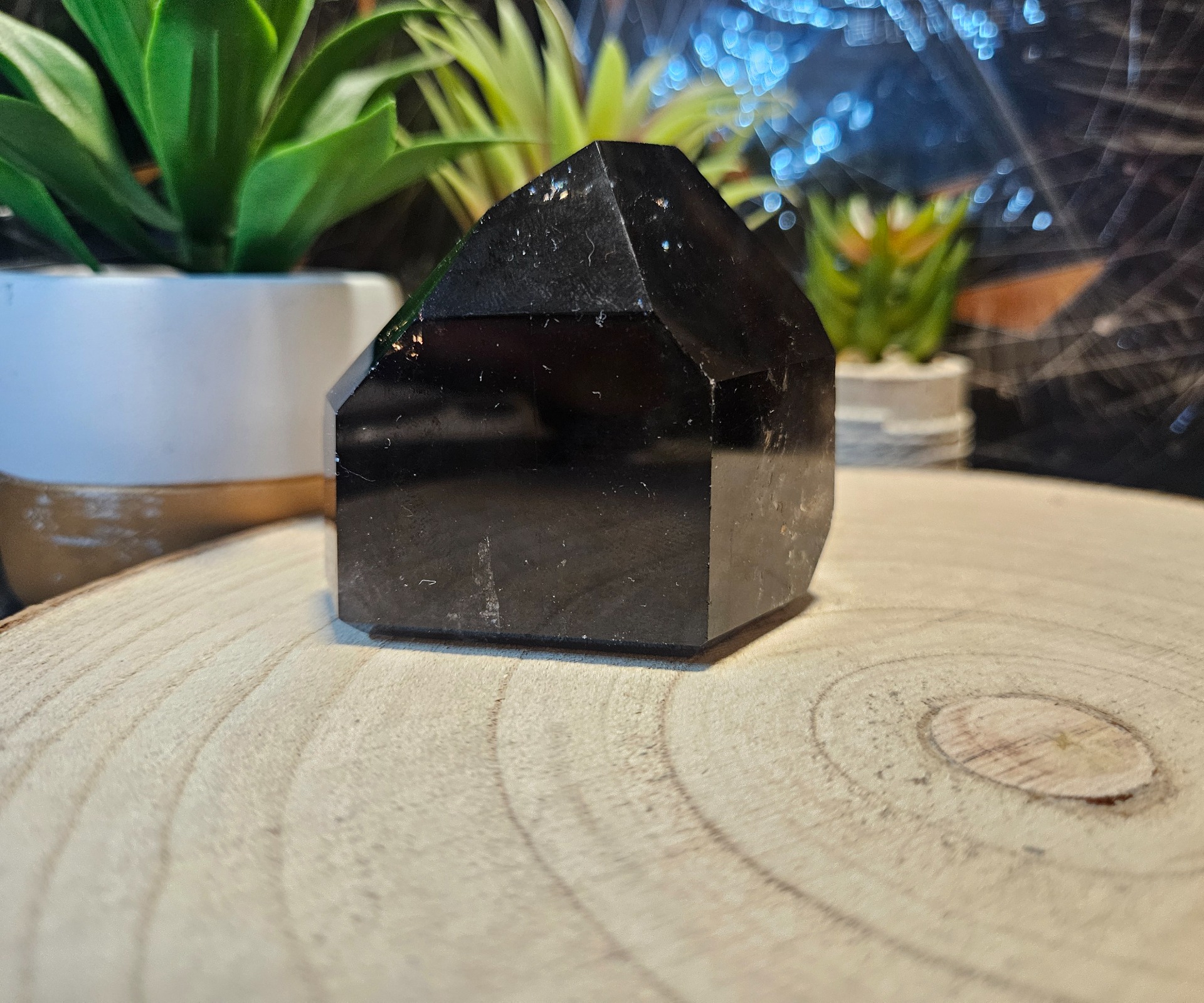 Imperial Smoky Pillar 280 masívny rituálny obelisk generátor zo záhnedy 6,5cm pre čistenie aury