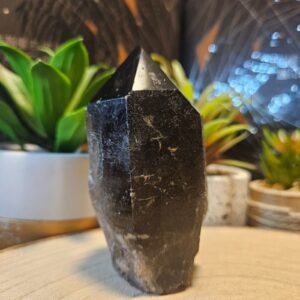 Imperial Smoky Pillar 262 robustny ritualny obelisk generator zo zahnedy 10cm pre cistenie aury