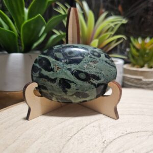 Imperial Kambaba Jasper Peace Palm Stone jaspis Kambaba hmatka masazne mydlo 80g