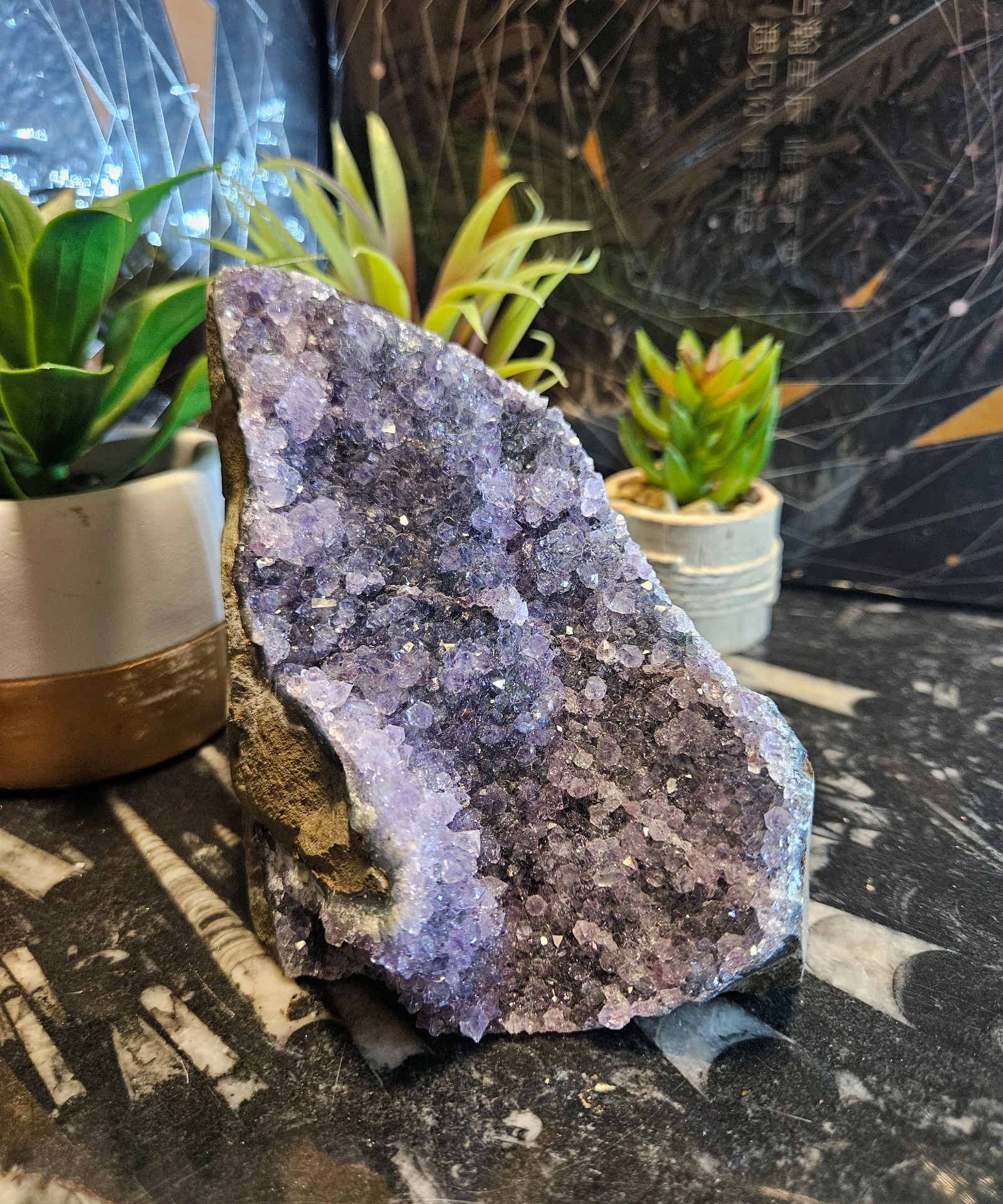 Imperial Uruguay Amethyst Cluster - Sýto fialová ametystová drúza 772g