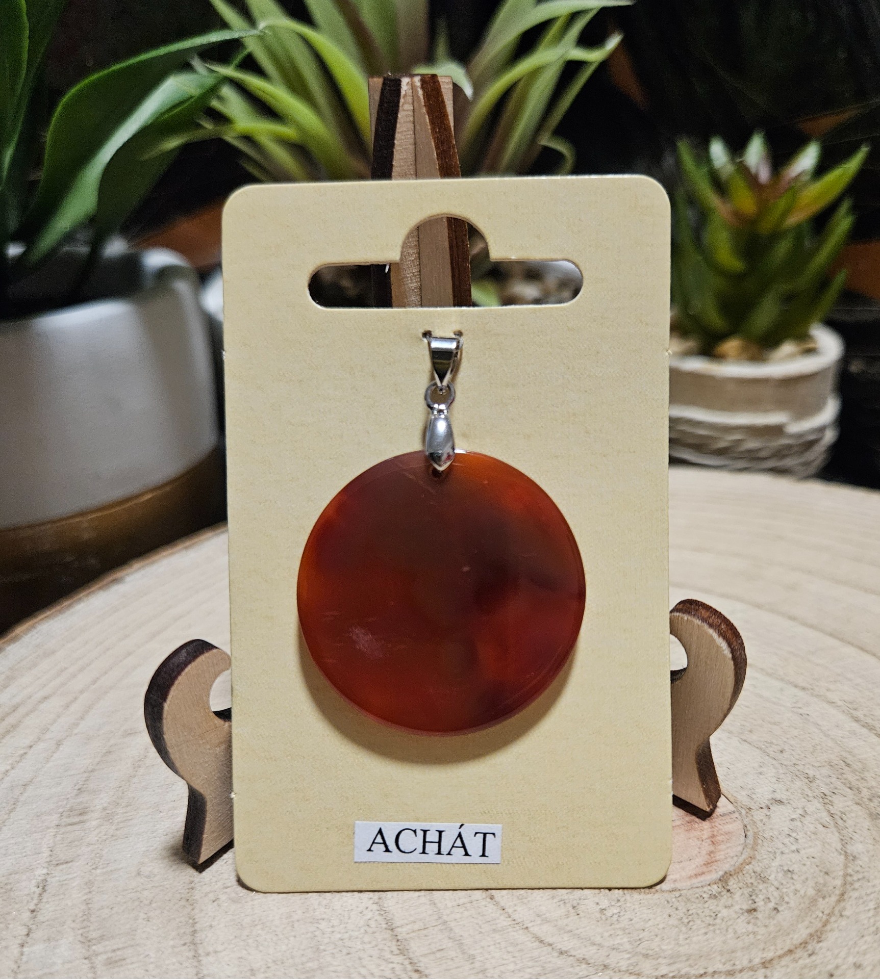 Imperial Polished Agate Pendant lestene privesky achat variacie mineraly e-shop