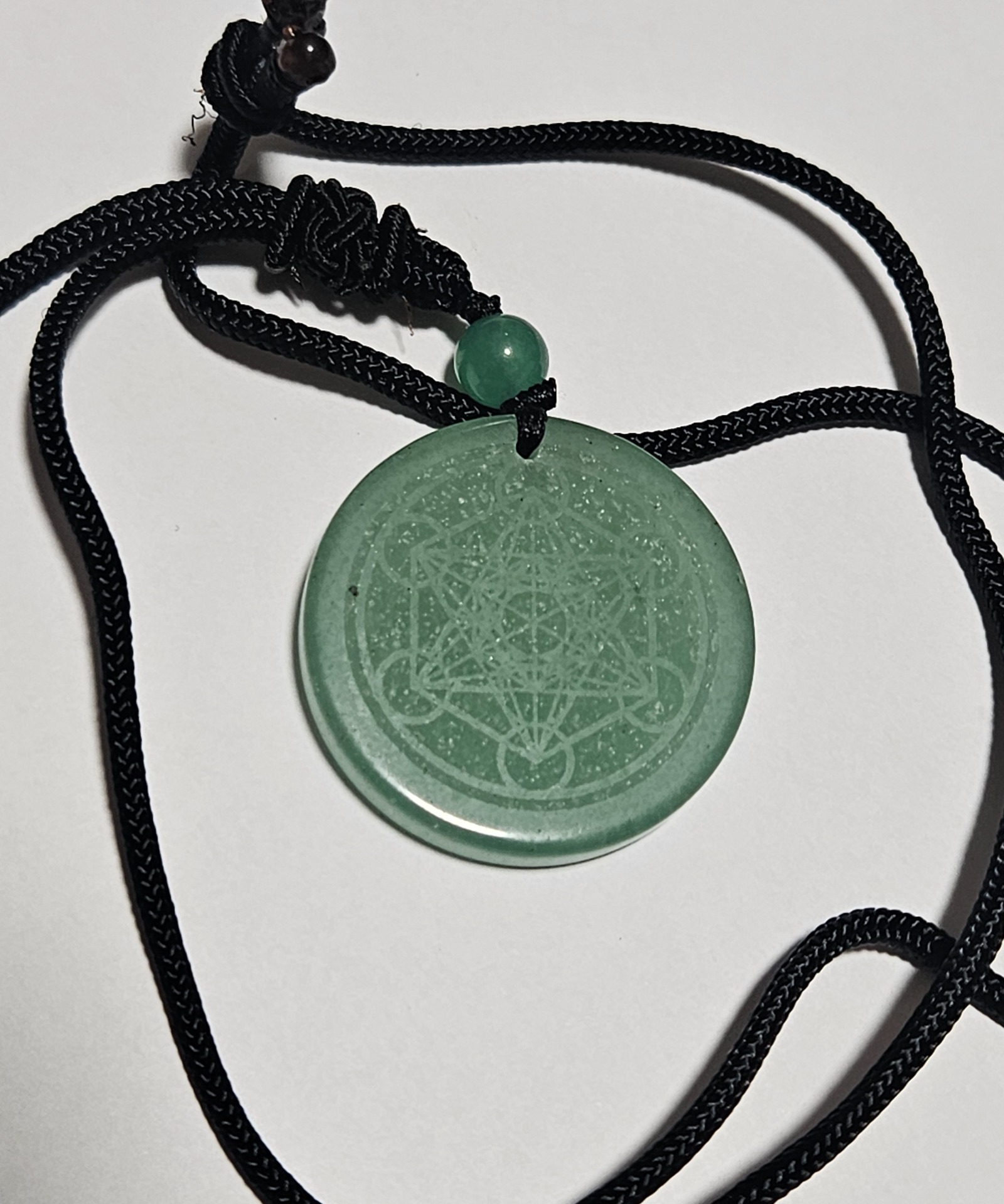 Imperial Metatron Shield – Metatrónov štít (Aventurínový prívesok, 3,5 cm, vzor Metatrónova kocka) - Image 2
