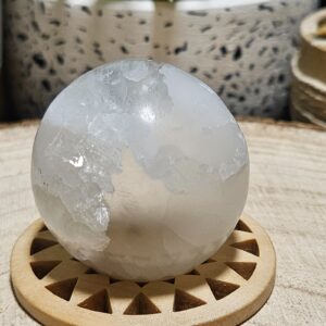 Imperial Selenite Sphere S - Malá selenitová guľa pre pokojnú myseľ