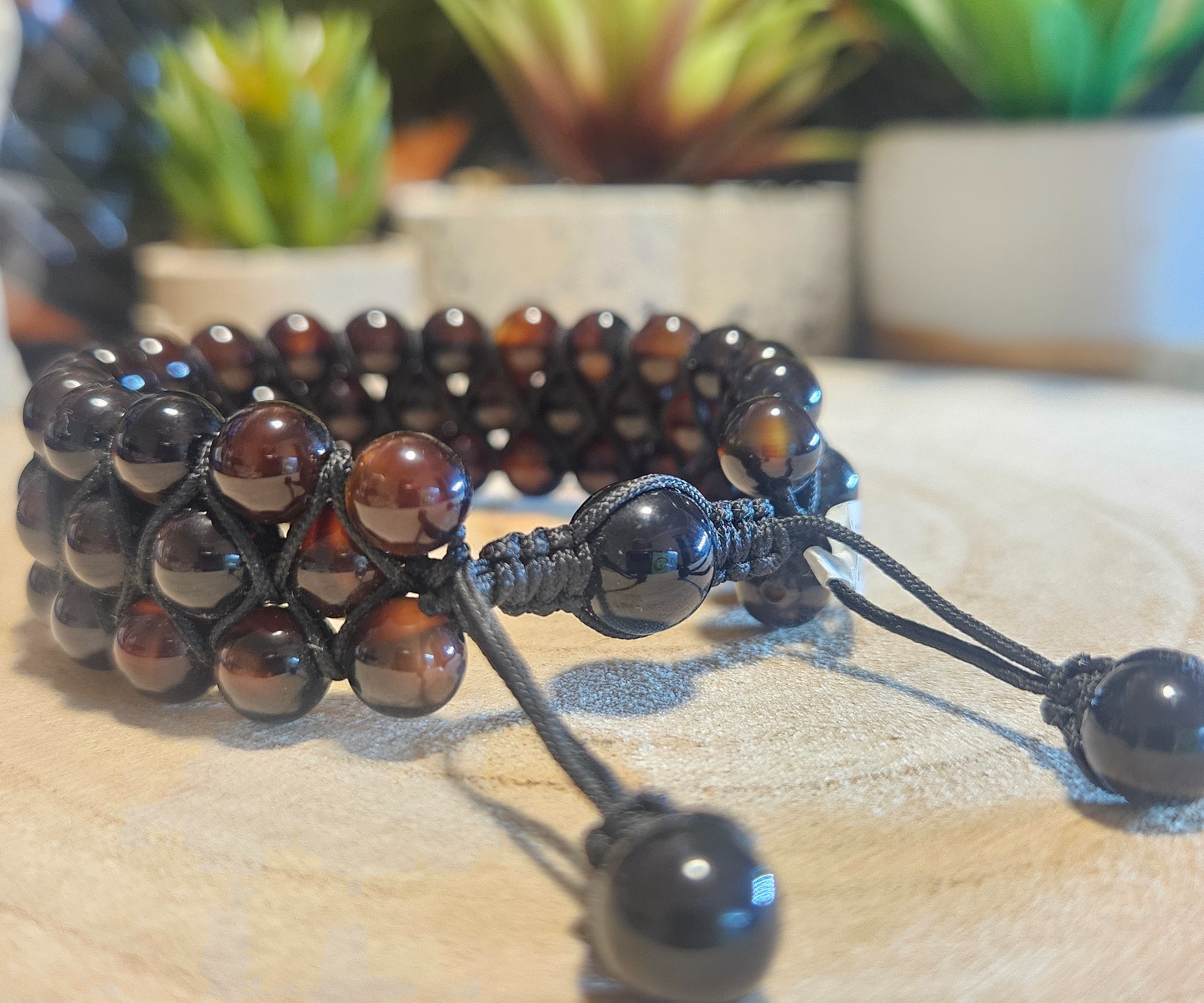 Imperial Brown Agate Shamballa Grounding Bracelet pansky naramok z hnedeho achatu prepletany 8mm koralky