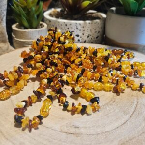 Imperial Amber Baby Serenity Necklace detsky jantarovy nahrdelnik koralky z mineralov zubky kludny spanok mineraly rucna vyroba