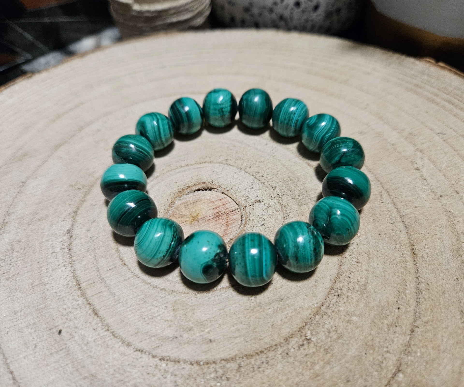 Imperial Malachite Empress 12 luxusny koralkovy naramok z malachitu extra AA kvalita 12mm pre ochranu a transformáciu