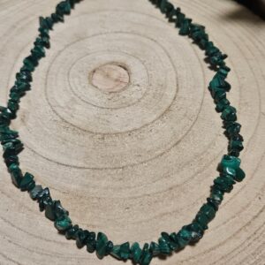 Imperial Malachite Essence Necklace nahrdelnik zo sekaneho lesteneho malachitu 45cm